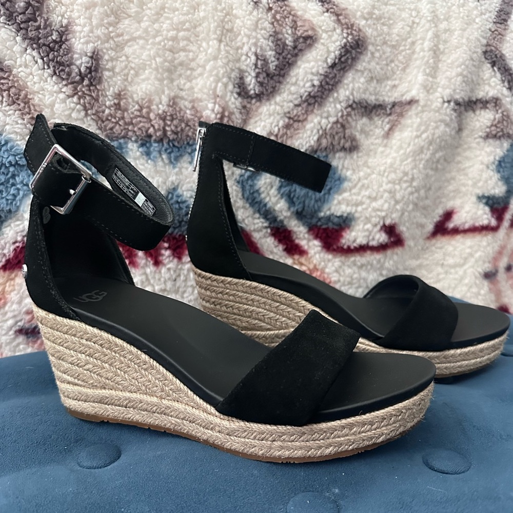 UGG Espadrilles